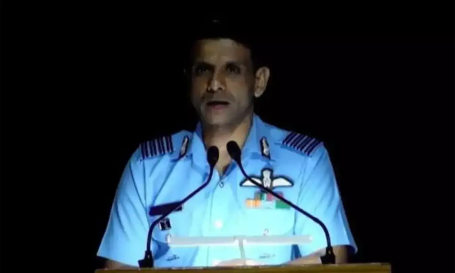 అంతరిక్షం నుండి హైదరాబాద్ ఎలా ఉందో చూసారా.. వీడియో వైరల్!