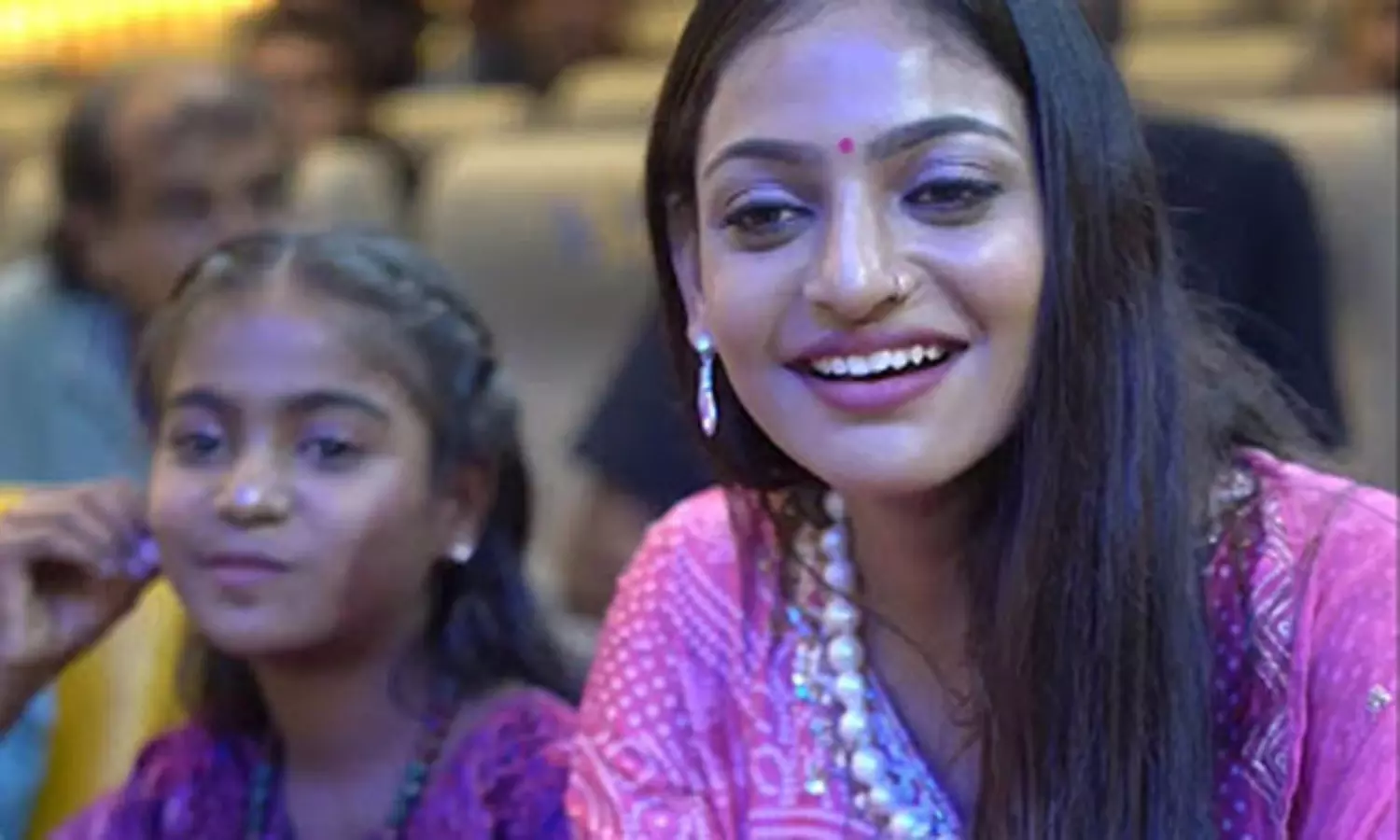 నాగినీకి పోటీగా నాగ‌మ్మ‌..ఇదేం ట్విస్ట్!