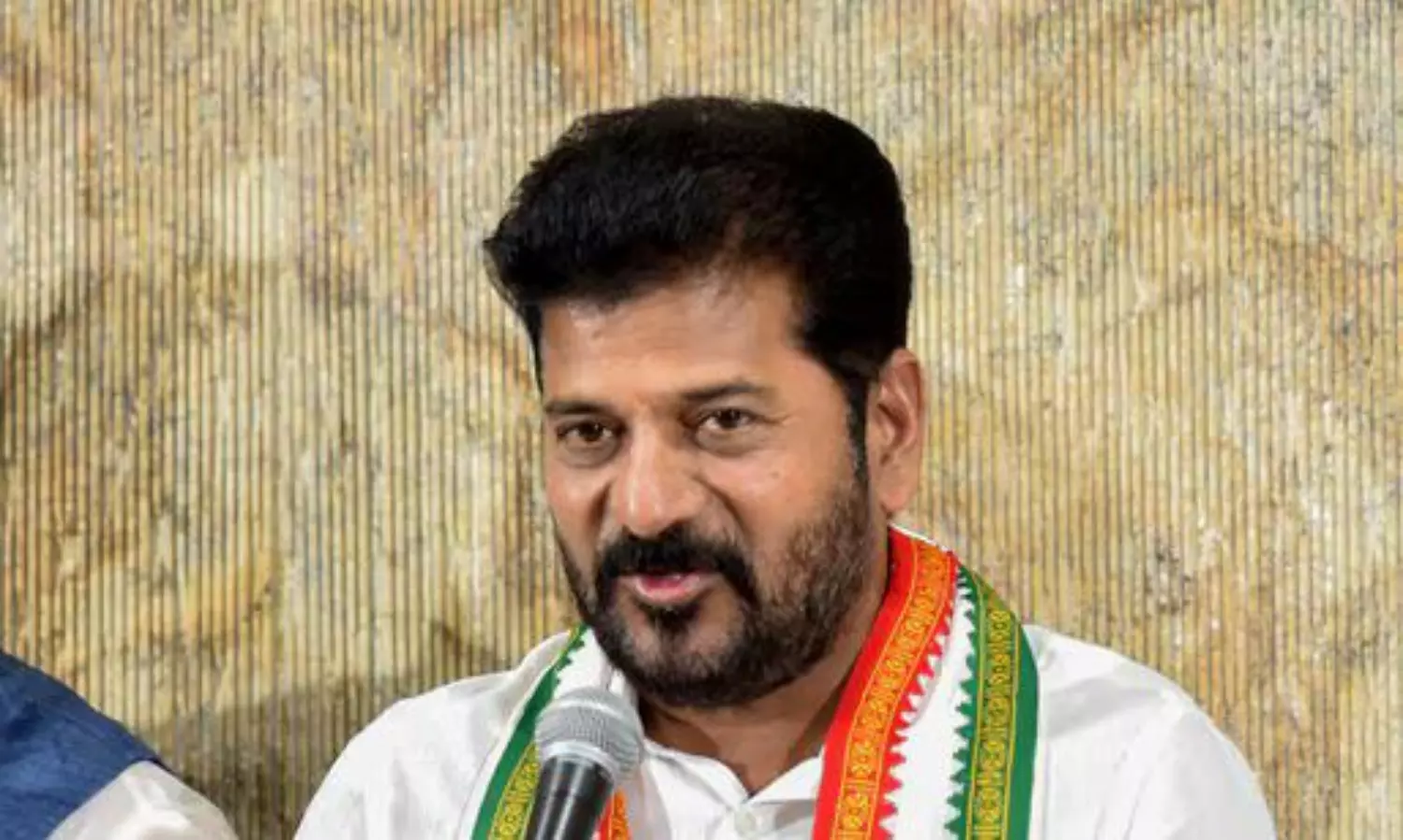 ఆదివారాలు.. పండుగ‌లు.. రేవంత్ నో రెస్ట్.. 365 డేస్ ఆన్ డ్యూటీ