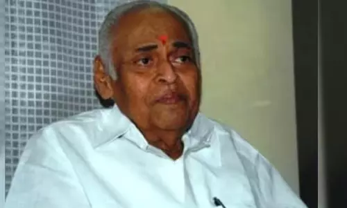 చిరు అచ్చా అచ్చా సాంగ్.. ఒక్కో చకి వెయ్యి.. అసలు కథ ఇదే!