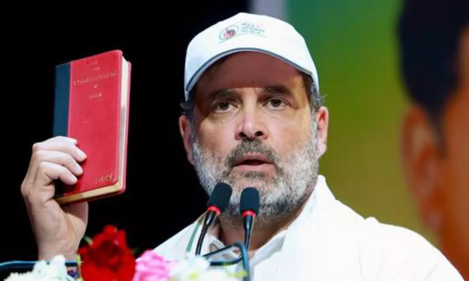 ఆదివాసీలు దళితులు అర్హులు కారా...రాహుల్ సంధించిన సూటి ప్రశ్న !