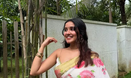 Anikha Surendran’s Fashion is Making Us Fall in Love with Style Again