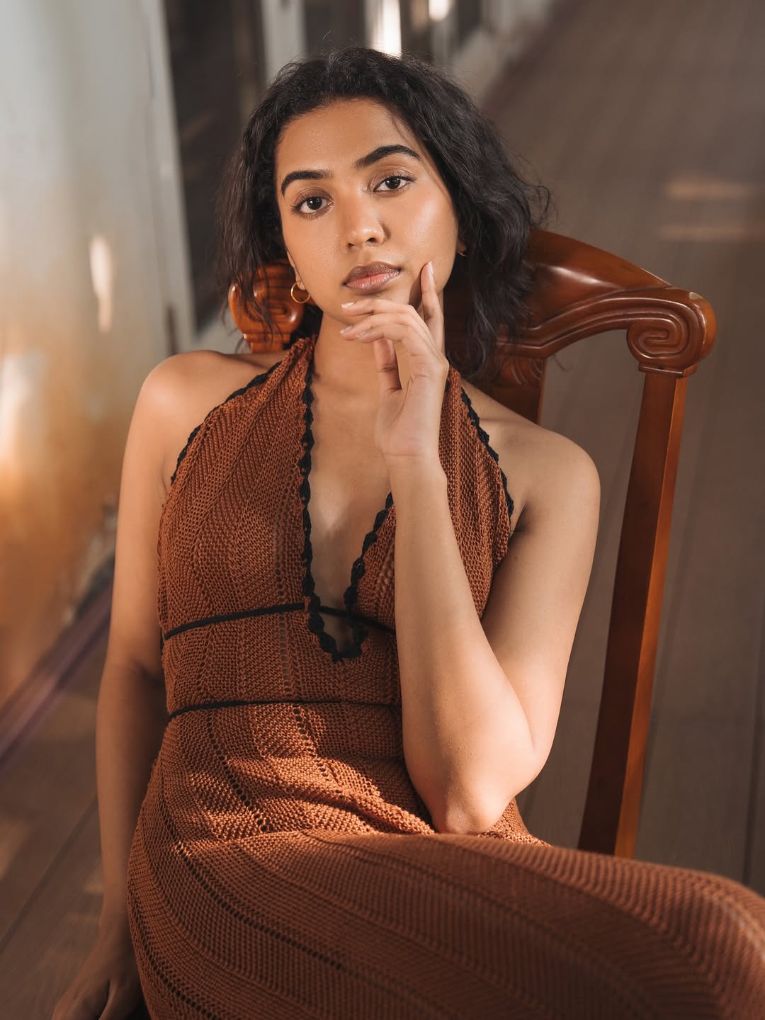 Shivathmika Rajashekar Radiates Elegance in a Rich Brown Ensemble Shivathmika Rajashekar Radiates Elegance in a Rich Brown Ensemble