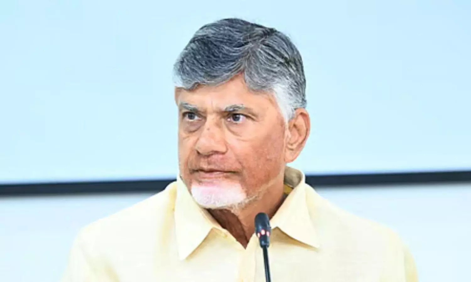 ఇది చంద్రబాబు ‘ప్రతివ్యూహం’!.. టీజర్ రిలీజ్.. సినిమాపై సస్పెన్స్ ఇది చంద్రబాబు ‘ప్రతివ్యూహం’!.. టీజర్ రిలీజ్.. సినిమాపై సస్పెన్స్