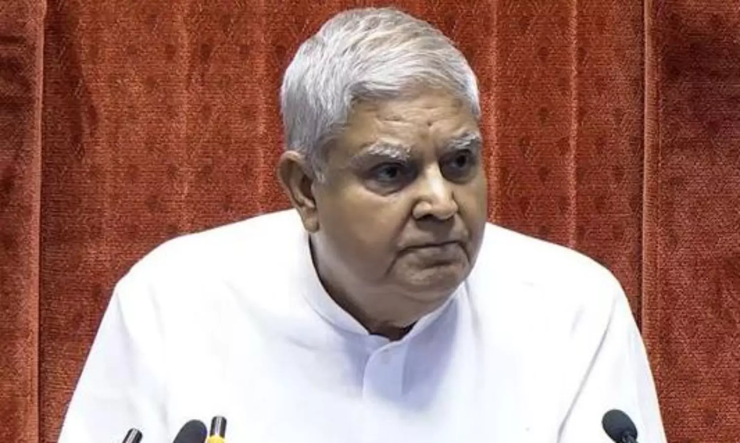 మాజీ ఉపరాష్ట్రపతి షాకింగ్ నిర్ణయం : పొలిటికల్ సర్కిళ్లలో హట్ టాపిక్