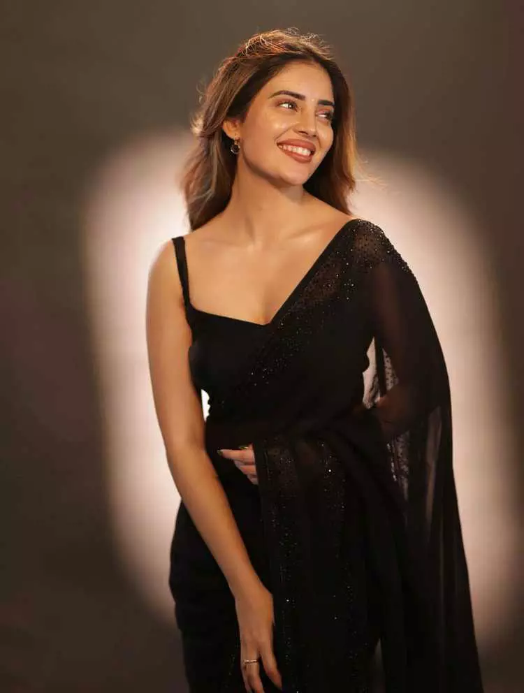 Kushita Kallapu’s Elegant Saree Look Captures Fan Attention Kushita Kallapu’s Elegant Saree Look Captures Fan Attention