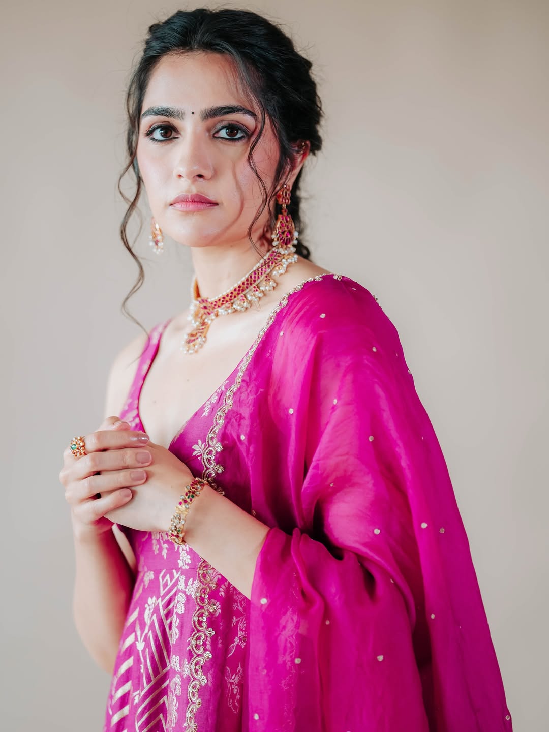 Watch Rukmini Make Fashion Waves Watch Rukmini Make Fashion Waves