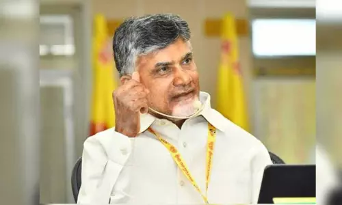 ఎక్కడ చూసినా బాబే