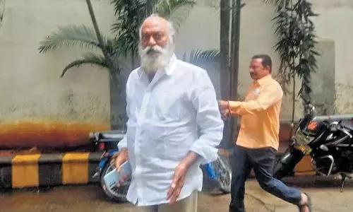 తాడిప‌త్రిలో రాళ్ల‌దాడి.. హైటెన్ష‌న్‌.. జేసీకి ఎస్పీ వార్నింగ్‌?