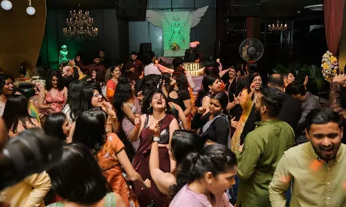 ఫేక్ వెడ్డింగ్స్‌: కేరళలో పెళ్లి వేడుకల కొత్త సంస్కృతి