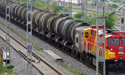 భారత్ నుంచి ఉక్రెయిన్ కు చమురు.. ట్రంప్ దాచిన నిజమిదీ