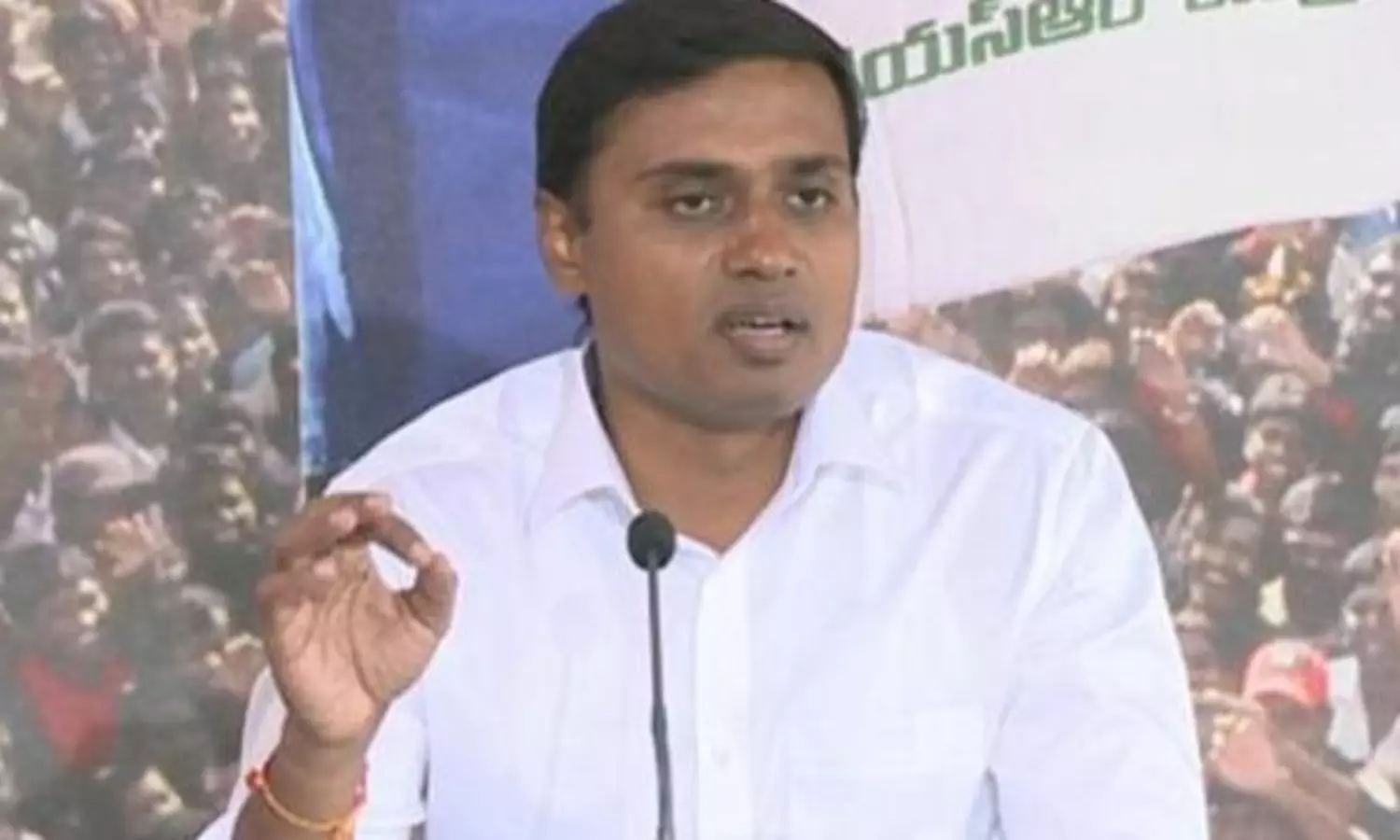 ఏపీ మద్యం కేసులో తొలి బెయిల్‌..! మిథున్‌, ఇత‌రుల‌ పరిస్థితి ఏమిటో?