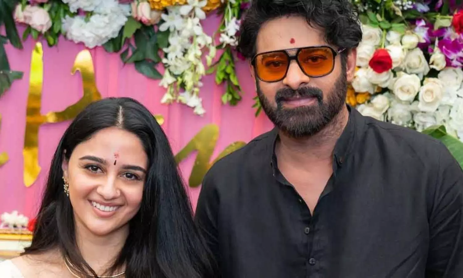 ఫౌజి అలా వద్దంటున్న రెబల్ ఫ్యాన్స్..!