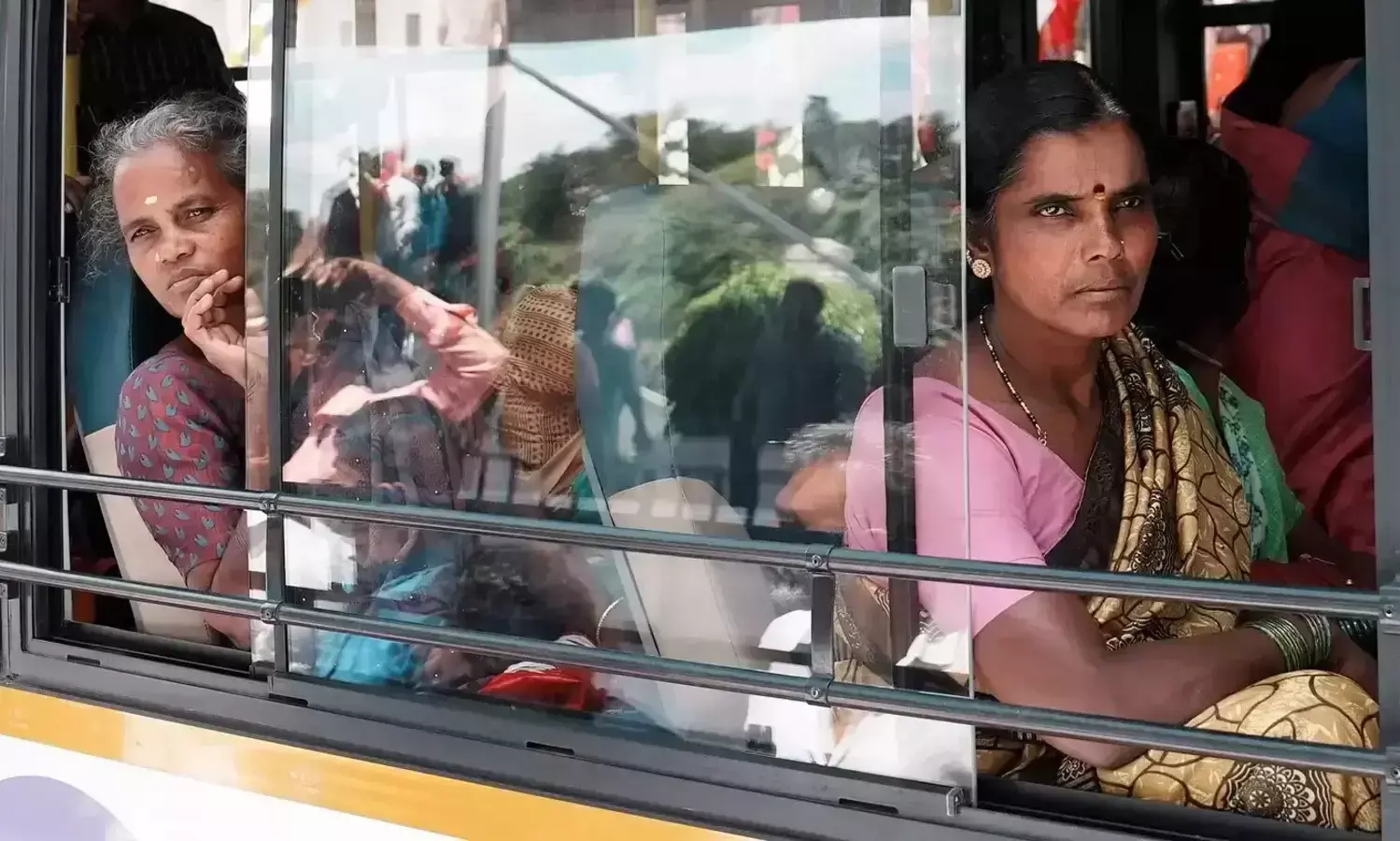 మహిళలకు ఫ్రీ బస్సు.. పురుషుల డిమాండ్స్ ఇవీ!