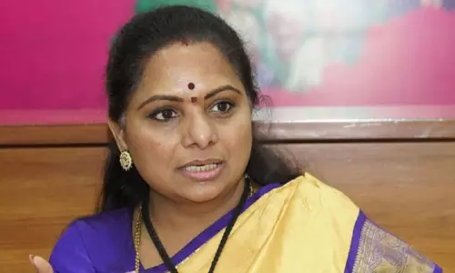 హ‌రీశ్‌, సంతోష్ తోనే కేసీఆర్ కు చెడ్డ‌పేరు..క‌విత సంచ‌ల‌న వ్యాఖ్య‌లు