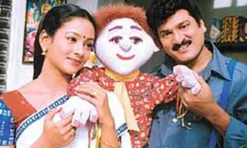 అమ్మో బొమ్మ‌ క‌థ కొత్తేమీ కాదుగా ఆర్జీవీ