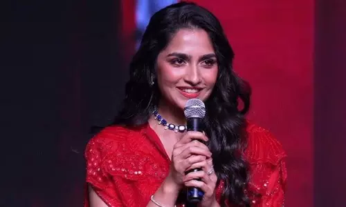 నేష‌న‌ల్ క్ర‌ష్ పైనే రుక్మిణీ వసంత్ పంచ్!