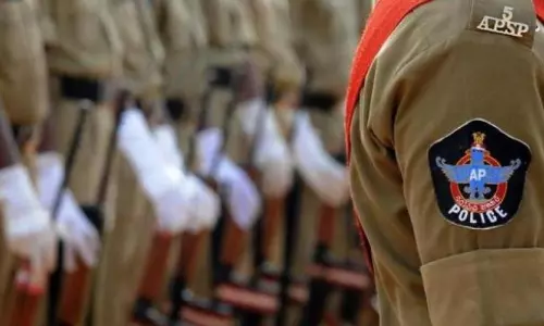 సైబర్ కమాండోస్ గా కొత్త కానిస్టేబుల్స్.. సైబర్ మోసాలపై ఏపీ ప్రభుత్వం సర్కారు యాక్షన్