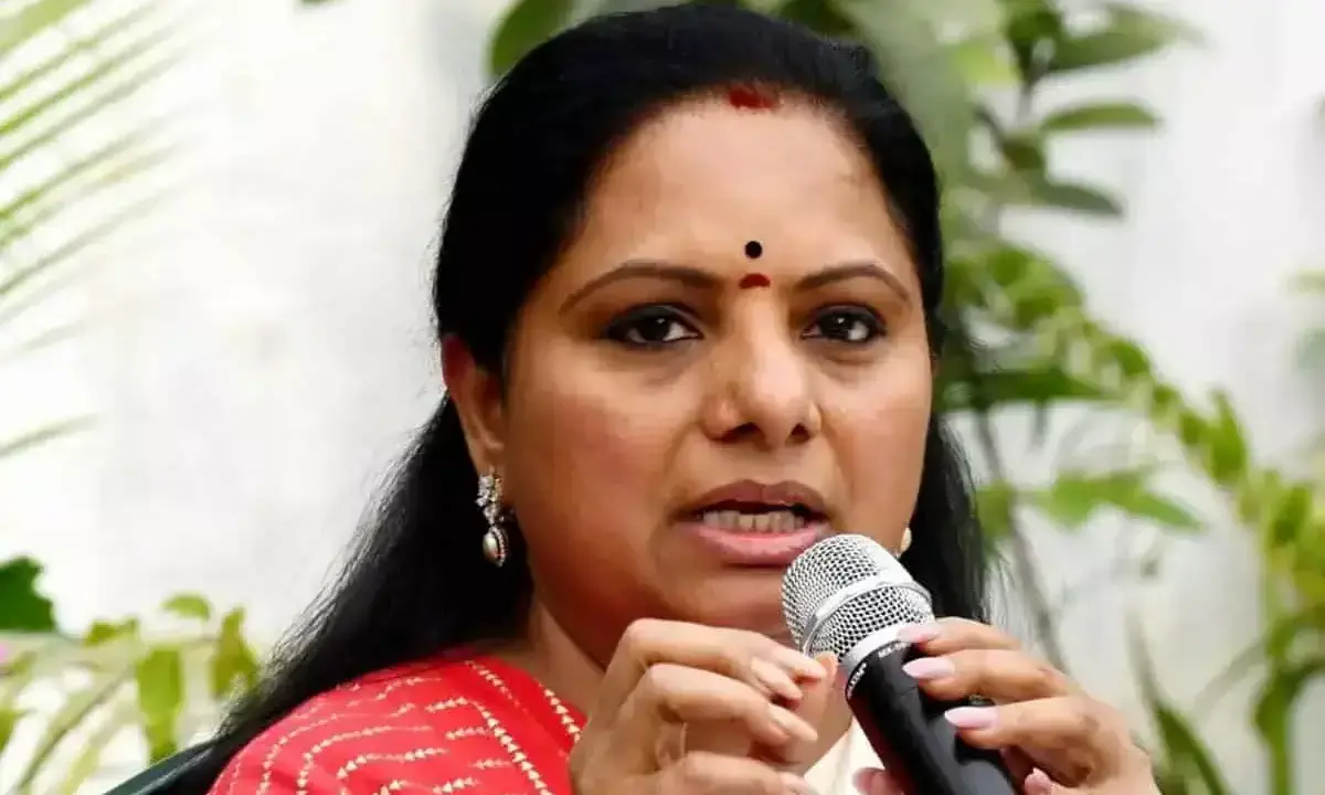 కుదురు లేని క‌విత‌!