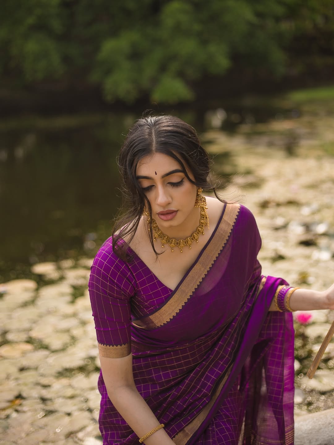 Manasa Choudhary Looks Elegant in a Traditional Saree Manasa Choudhary Looks Elegant in a Traditional Saree