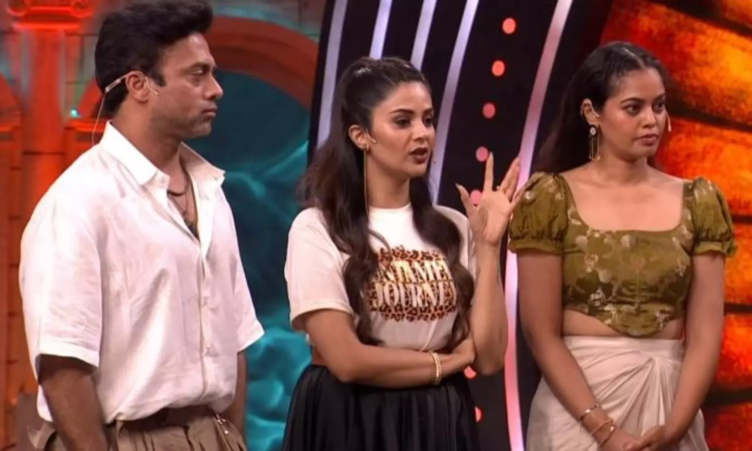 బిగ్ బాస్ అగ్నిపరీక్ష.. రేసు నుంచి ఇద్దరు ఔట్..?