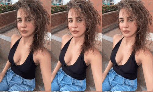 సెల్ఫీతో వెల్‌కం చెప్పిన శ‌ర్మా గాళ్