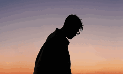 బిజీగా ఉన్నా ఫింగరింగ్ మాత్రం ఆపలేదా! బిజీగా ఉన్నా ఫింగరింగ్ మాత్రం ఆపలేదా!