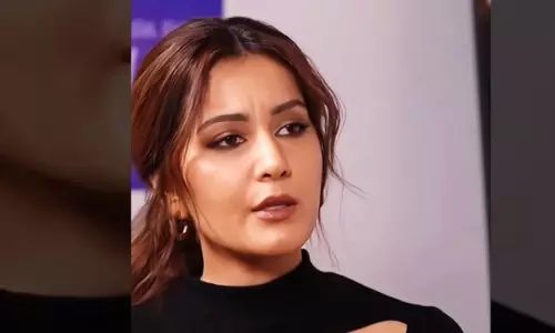 ఇండస్ట్రీలోకి రాకుంటే హీరోయిన్ రాశి ఖన్నా ఏమయ్యేవారో తెలుసా?