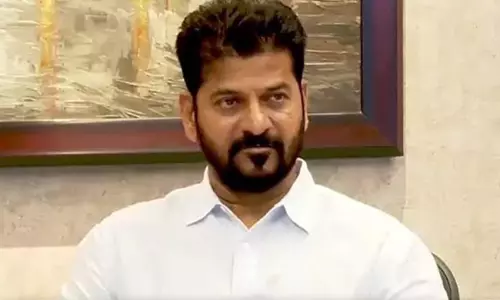 మీలో మీరు కొట్టుకోండి.. మమ్మల్ని లాగొద్దు..కవితకు రేవంత్ కౌంటర్