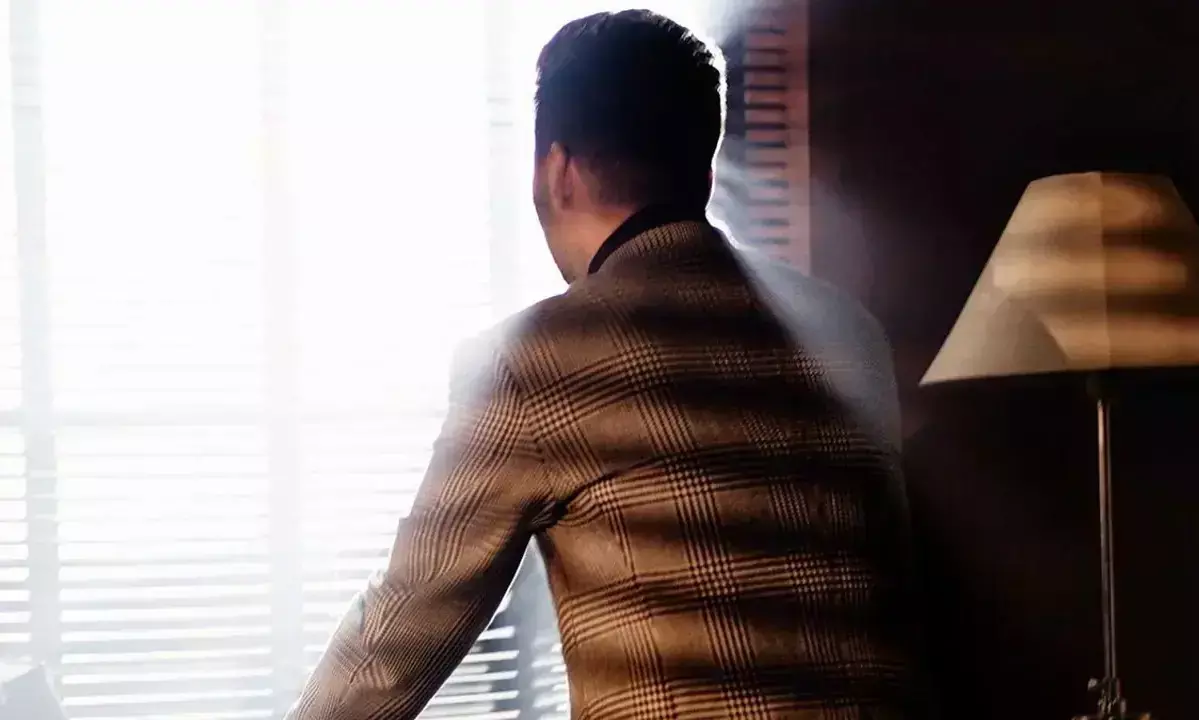 ఇంకా వీళ్లు ఆయన్నే నమ్ముతున్నారేంటో..?