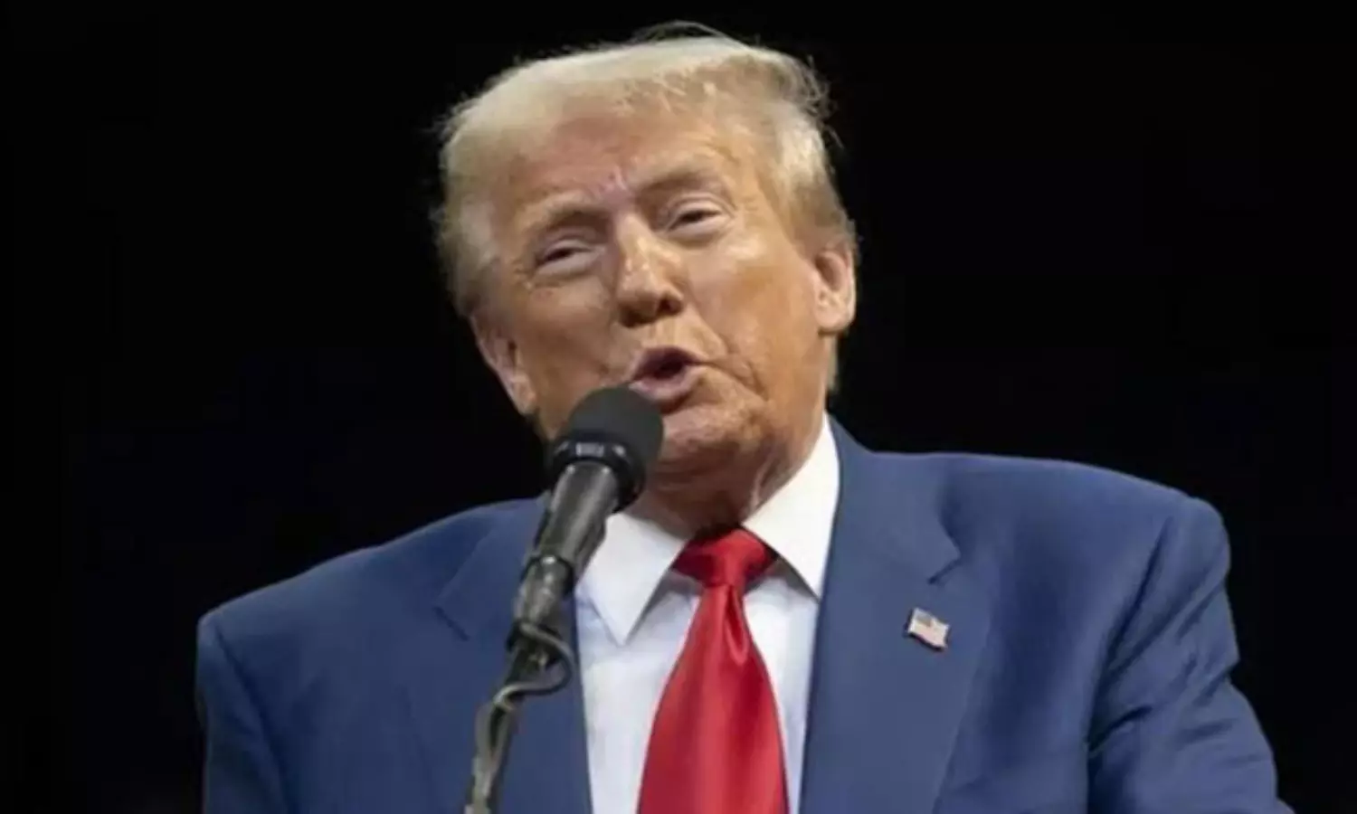 భారత వస్తువులపై అమెరికా సుంకాల పెంపు వెనుక ట్రంప్ అహంకారం