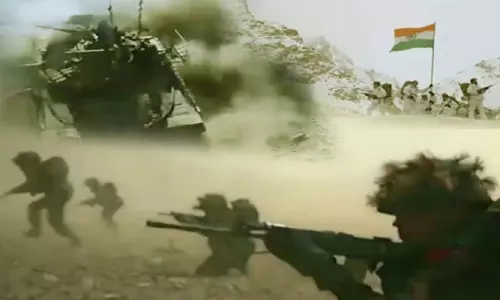 దటీజ్ ఇండియన్ ఆర్మీ : భారత సైన్యం పరాక్రమ వీడియో