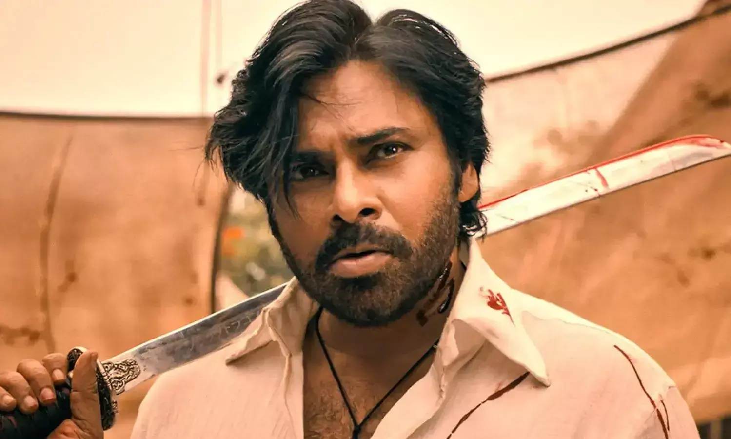 ఓజీ గ్లింప్స్ పై అక్కడి అభిమానులు డిమాండ్.. ట్రైలర్ కు మించి..