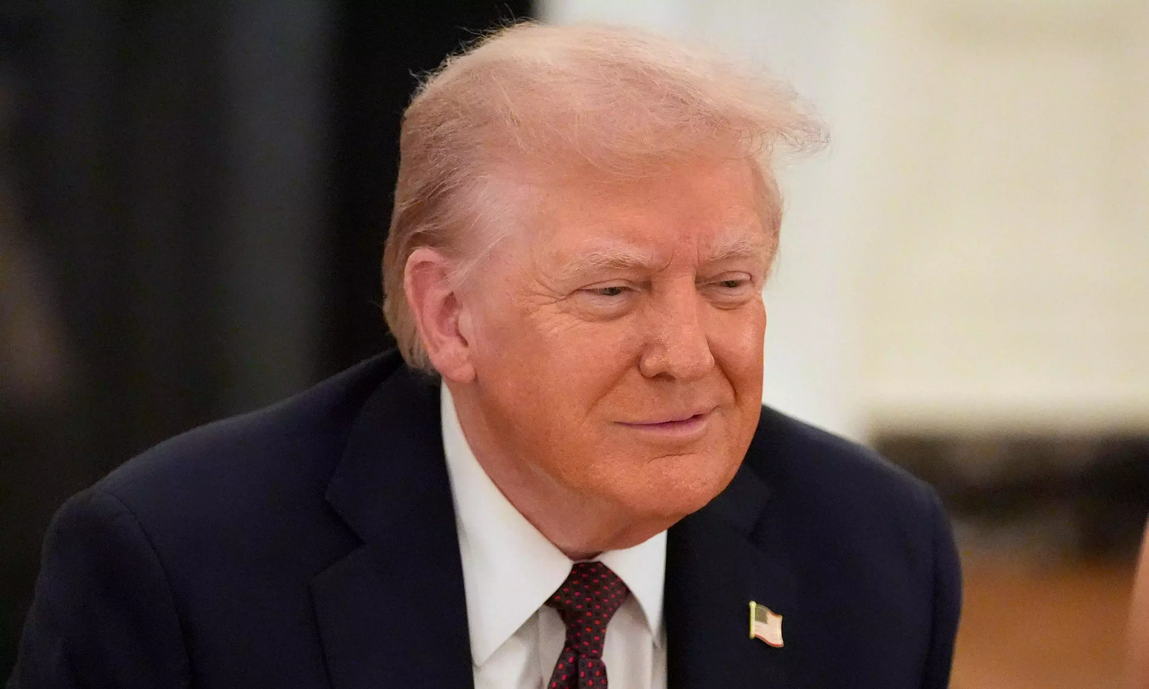 భారత్ ను దూరం కొట్టి ఇప్పుడు ఏడిస్తే ఏం లాభం ట్రంప్? భారత్ ను దూరం కొట్టి ఇప్పుడు ఏడిస్తే ఏం లాభం ట్రంప్?