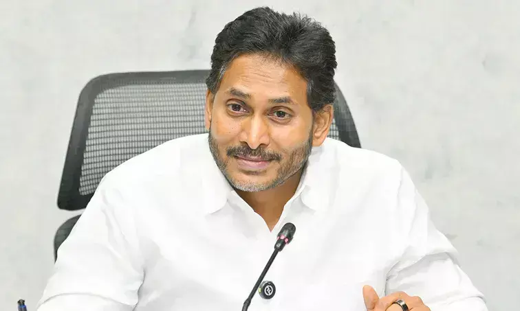 జ‌గ‌న్‌.. పోస్టుల వీరుడేనా ..!