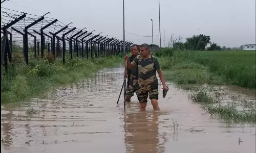 క్లౌడ్ బరస్ట్ ప్రాణనష్టానికే కాదు..  సరిహద్దు భద్రతకు సవాల్