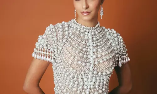 Ananya Panday Shines in Pearls