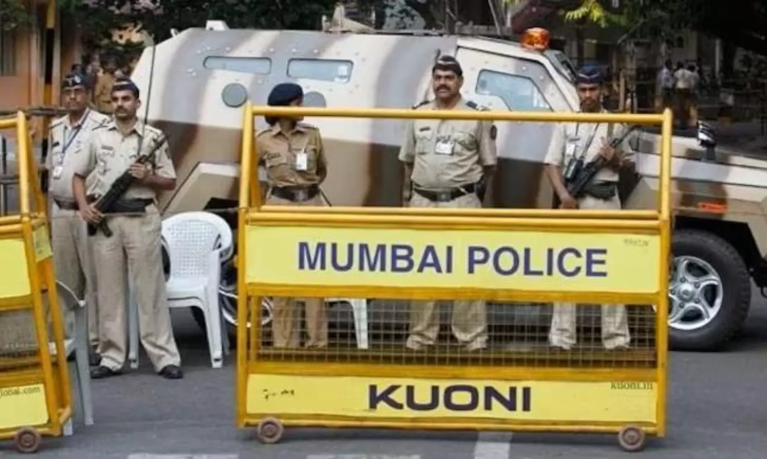 ప్రతీకారేచ్ఛతో ముంబైనే వణికించాడు...34 వాహనాల్లో మానవ బాంబులు.. ముంబైకి ఉగ్రబెదిరింపులు!