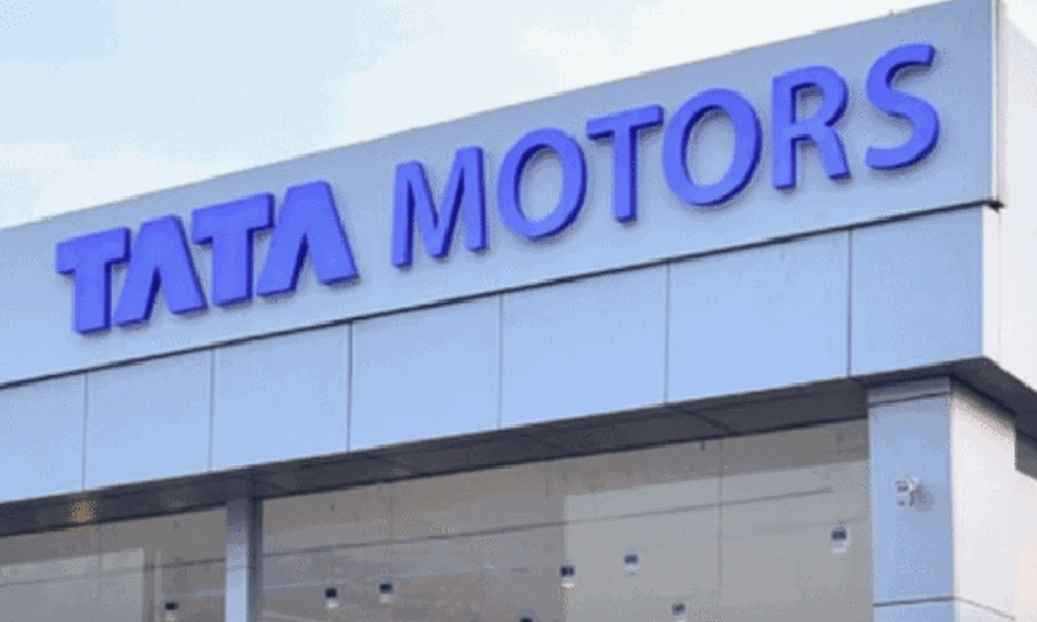 జీఎస్టీ తగ్గింపు ప్రయోజనాలపై టాటా మోటార్స్ ఫుల్ క్లారిటీ జీఎస్టీ తగ్గింపు ప్రయోజనాలపై టాటా మోటార్స్ ఫుల్ క్లారిటీ