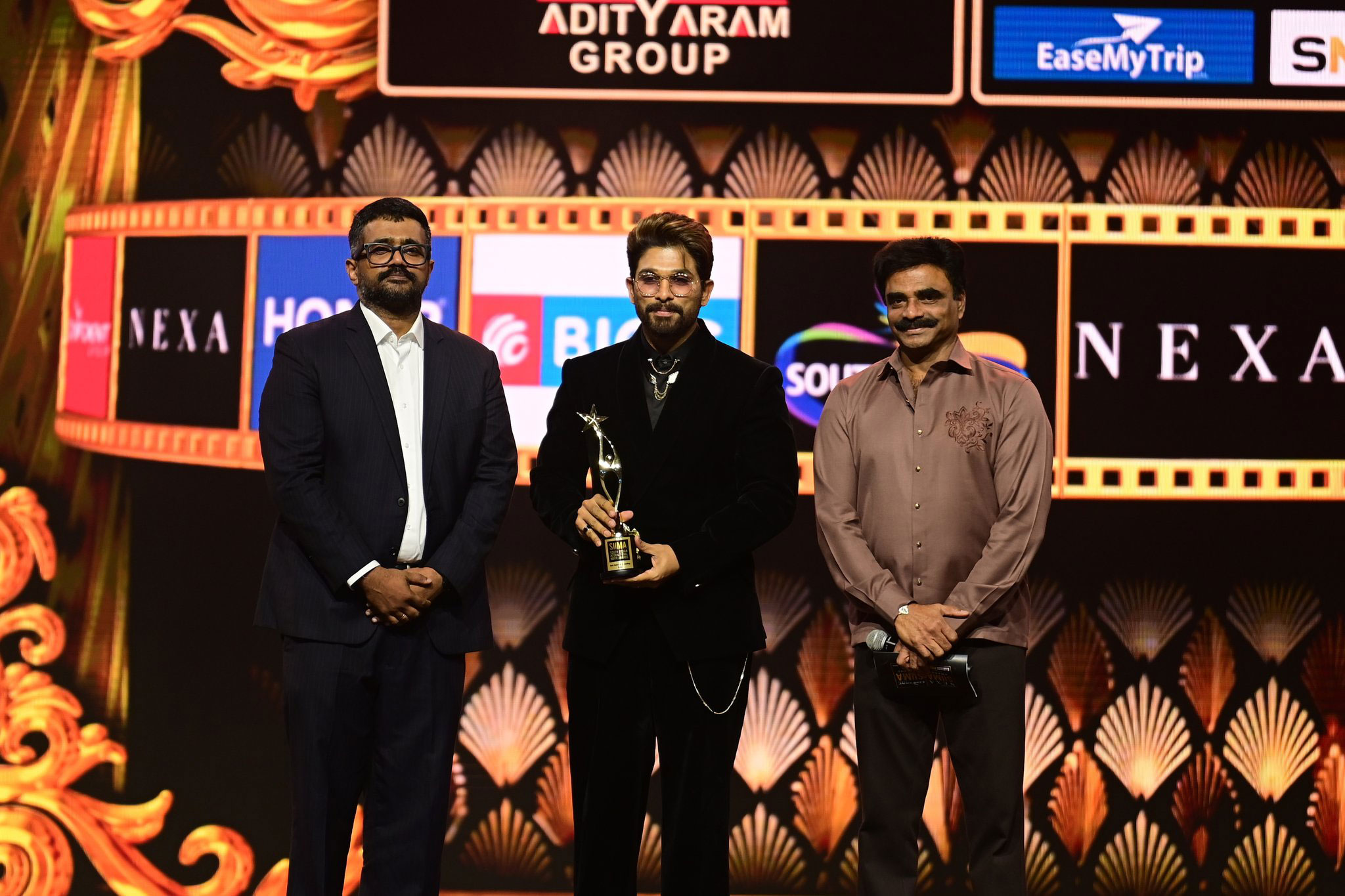 Telugu Stars Dominate SIIMA 2025 Telugu Stars Dominate SIIMA 2025