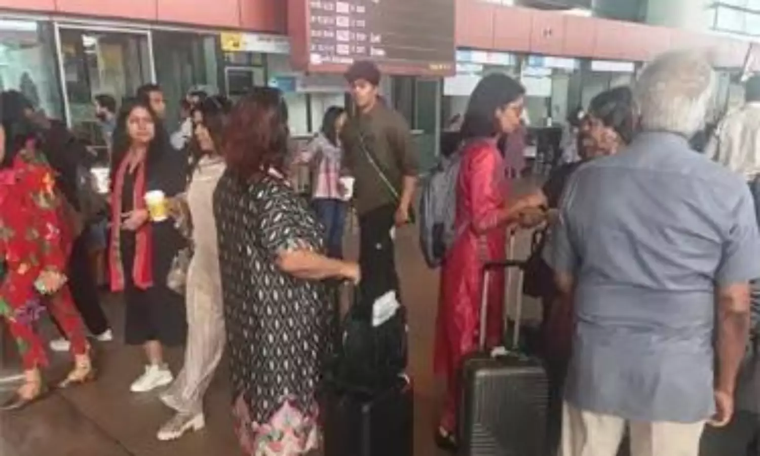 ప‌వ‌ర్‌స్టార్ వార‌సుడు ఆర‌డుగుల బుల్లెట్టు