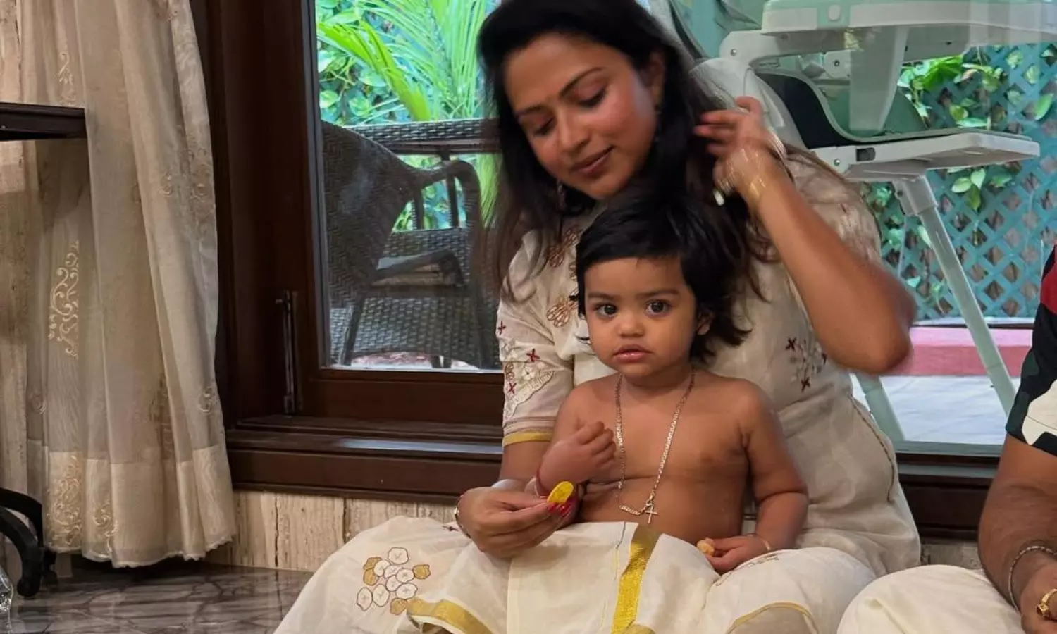 కొడుకుతో అమలాపాల్ ఓనం సెలబ్రేషన్స్