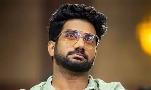 యువ సంచ‌ల‌నం లైన‌ప్ లో క్లారిటీ మిస్!