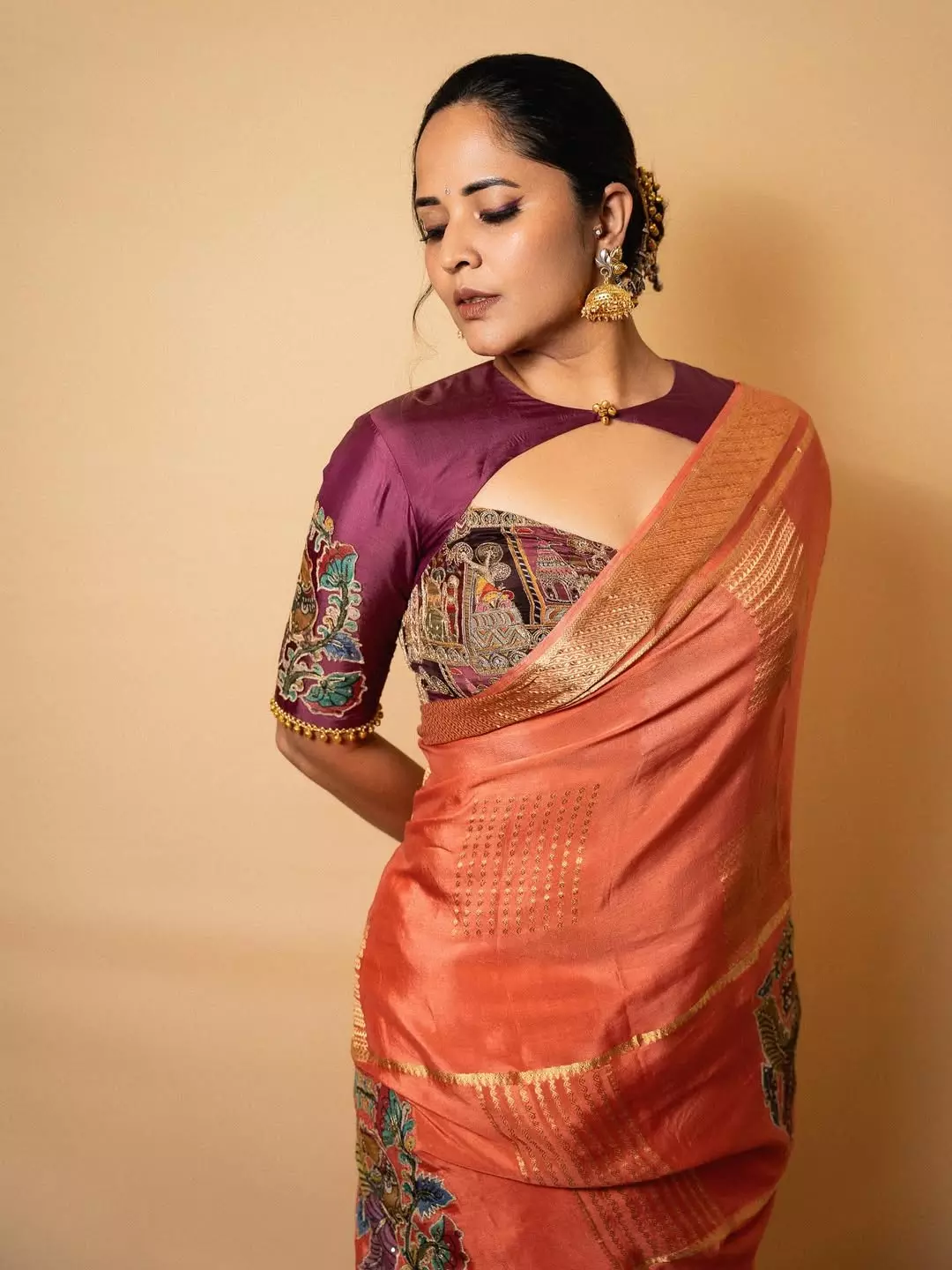 Anusuya Mood These Days Is Traditional But Makes It Fashion