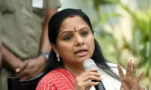 సోషల్ మీడియా నుంచి ‘కవిత’ ఔట్!?