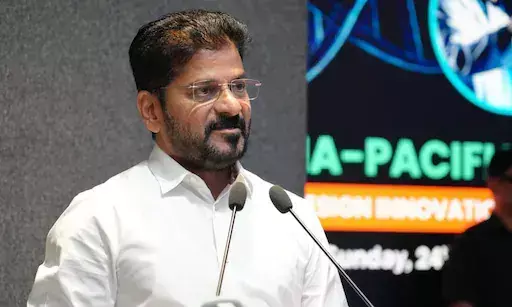 సీఎం రేవంత్‌కు బిగ్ రిలీఫ్‌.. సుప్రీం కోర్టులో టీబీజేపీకి షాక్.. కోర్టులు రాజకీయ వేదికలు కాదు..