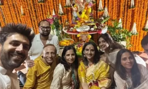 కార్తీక్ - శ్రీ‌లీల కుటుంబాల క‌ల‌యిక‌.. అస‌లేం జ‌రుగుతోంది?