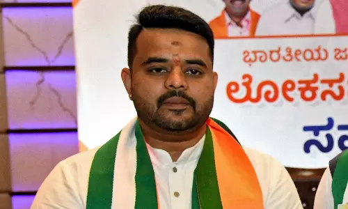 ఆ మాజీ ప్రధాని మనవడి జీవితం.. పొలిటీషియన్లకు ఓ హెచ్చరిక