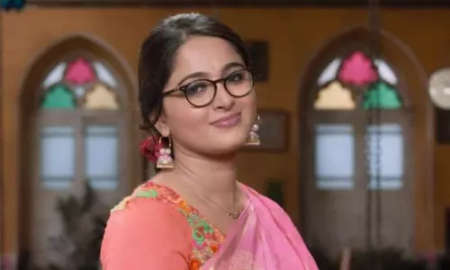 సైజ్ జీరో శాపం ఇంకా వెంటాడుతోంది