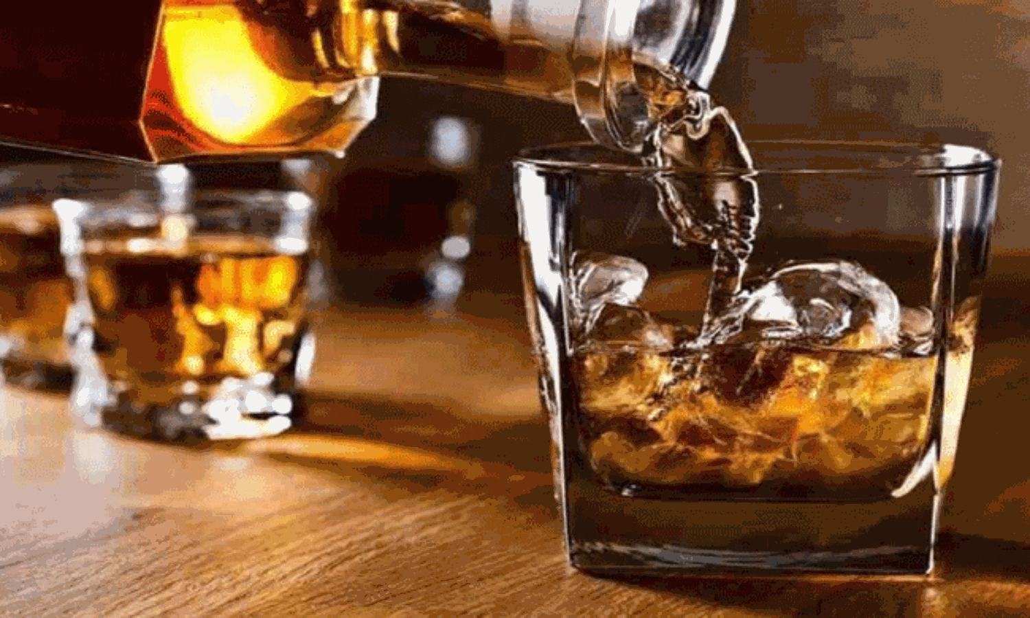 మ‌ద్యం కేసులో  మ‌లుపులు.. ఎవ‌రికి మేలు ..!